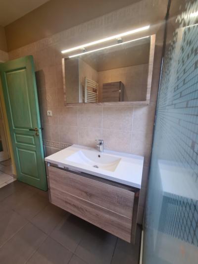 Near Limoux City Center, Residential Area, Spacious 4-sided Villa On 900 M2 Of Land