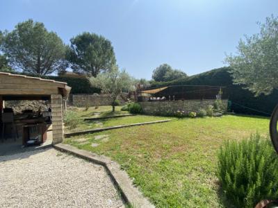 Ideally Located House In Limoux - Dominant View, Well-kept Exteriors, Quality Services