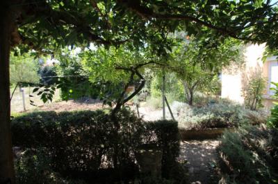 Limoux, In Sought-after Area Close To Amenities, Villa In Good Condition, Traditional Construction