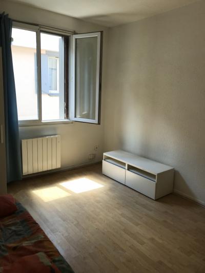 Pretty Furnished Studio 1st Floor