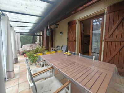 7 Km From Limoux, Single Storey Villa To Renovate - 115 M2 Living Space On Land Of Over One Hectare