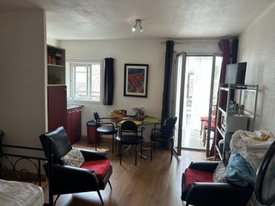 Palais District - Furnished Studio - Elevator - Veranda