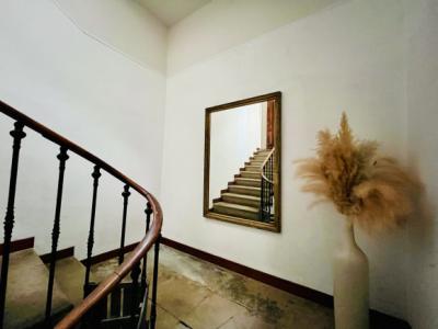 Carcassonne/narbonne Axis: Magnificent 430 M2 Mansion With Outbuildings And Garden