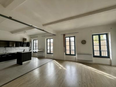 Bastide: 103 M2 4-room Apartment With No Overlooked Views