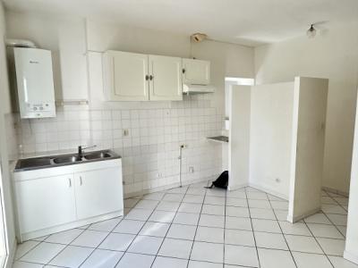 Carcassonne - Ground Floor - T3 Bis - Terrace - Parking