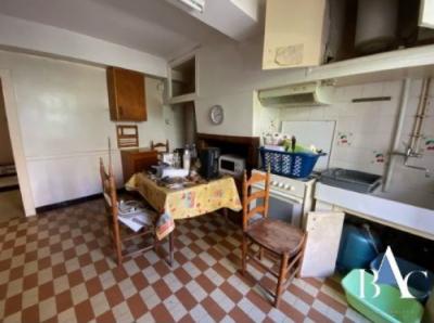 Lauraguel, Village House To Be Renovated With 30m2 Courtyard