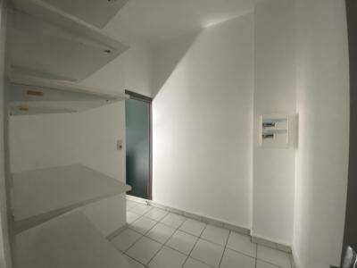 Limoux City Center - Apartment With Elevator 122 M2