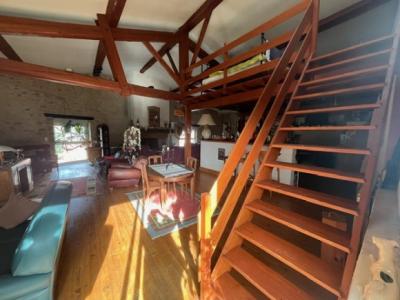 Donazac - Former Stable Converted Into A Loft With Adjoining Garden