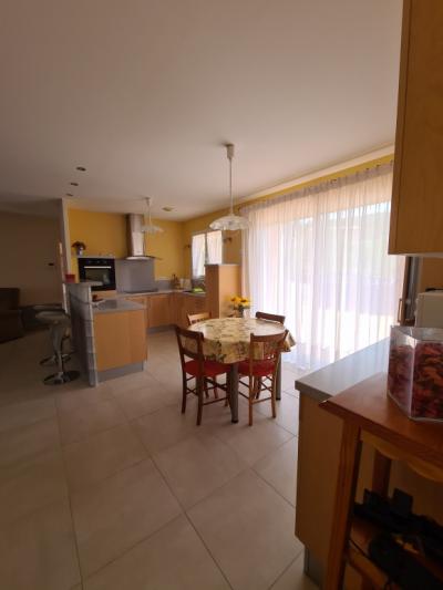 Magrie Villa T4 Furnished On One Storey Perfect Condition