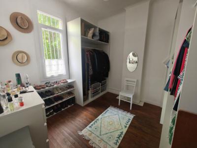 3 Km From Esperaza - Spacious, Dual-aspect Village House.