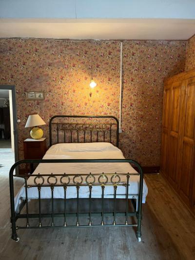 Exclusive - House With Great Potential And Garden In The Center Of Couiza