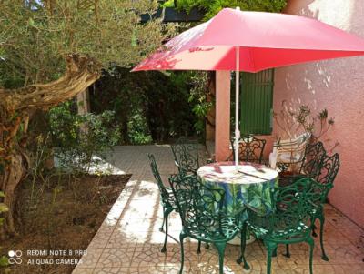 Villa Of 212 M2, On More Than 15,000 M2 Of Land, With Outbuildings And Breathtaking View.