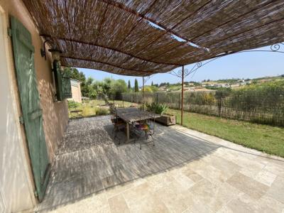 Ideally Located House In Limoux - Dominant View, Well-kept Exteriors, Quality Services