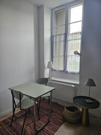 Pretty Furnished Studio 2 Steps From The City Center