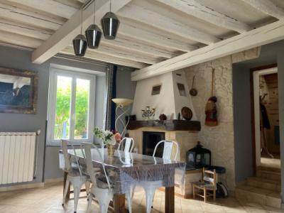 Carcassonne, Renovated 160m2 House With Outbuildings, Courtyard, Terraces, Garden And Swimming Pool