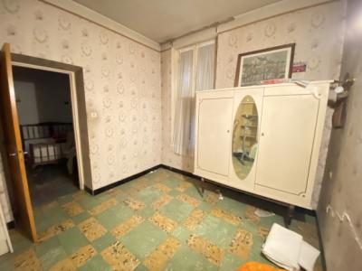 Villa Of Approximately 150 M2, On 400 M2 Of Garage, Ideal Commercial Location