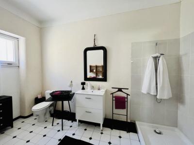Carcassonne/narbonne Axis: Magnificent 430 M2 Mansion With Outbuildings And Garden