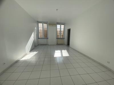 Limoux City Center - Apartment With Elevator 122 M2