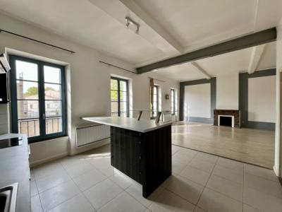 Bastide: 103 M2 4-room Apartment With No Overlooked Views