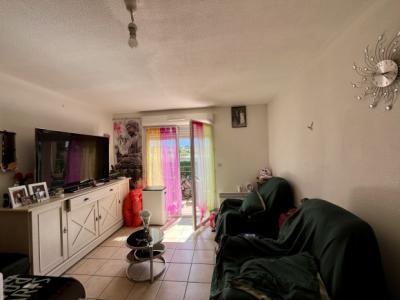 Sold Rented: 2-room Apartment Of 38 M2 With Balcony And Parking Space