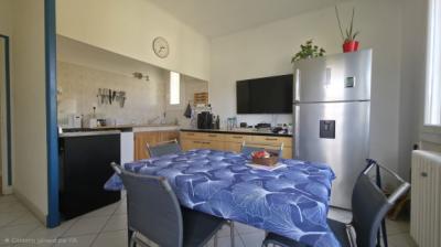 Limoux - A Stone\'s Throw From The Town Centre - Solid 5-room Villa On 416m2 Of Land With Well