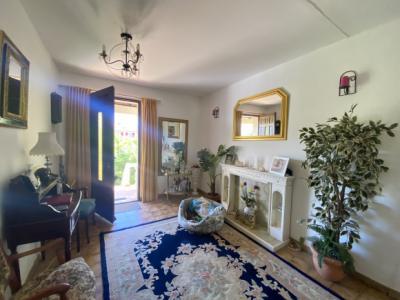 Near Limoux, Pretty Single Storey Villa With Swimming Pool, Wooded Land Of Around 1434 M2