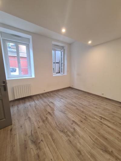 Limoux City Center, In Small Quiet Building, Renovated T2