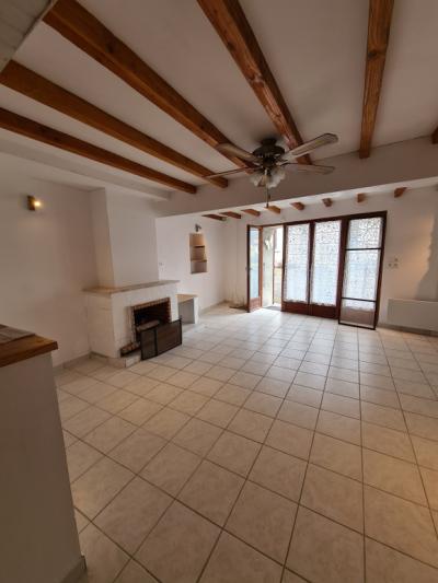 Nice Village House T4