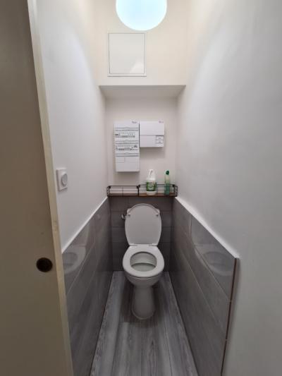 Chalabre Town Center In Character Building Very Well Renovated 2-room Apartment