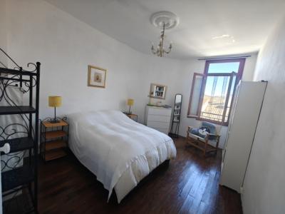 3 Km From Esperaza - Spacious, Dual-aspect Village House.