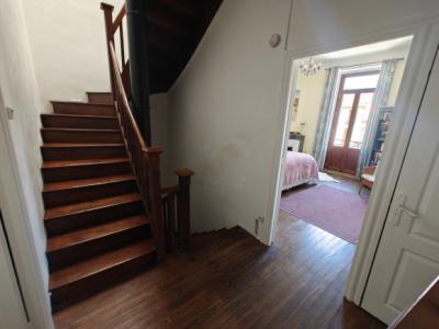 3 Km From Esperaza - Spacious, Dual-aspect Village House.