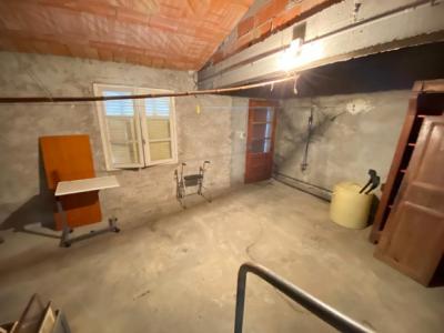 19th Century Mansion With Numerous Outbuildings And Additional Land Of 730 M2.