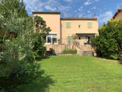 Limoux, House Of Character A Few Minutes Walk From The City Center.