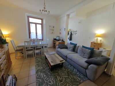 3 Km From Esperaza - Spacious, Dual-aspect Village House.