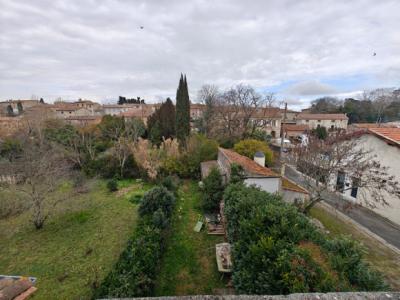 Large House With Garden In The Heart Of The Village Of Belveze Du Razes