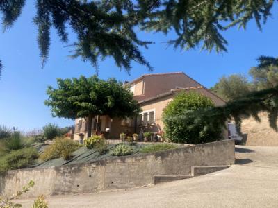 Carcassonne-limoux Axis, 4-bedroom Villa, Swimming Pool, Garage And Terraces.
