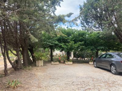 Gruissan, 3km From The Beaches, Renovated Character House With 5 Bedrooms, On A 2.5 Hectare Park, Wi
