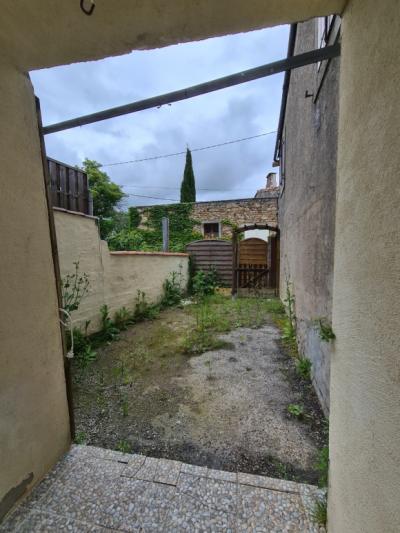 Donazac Village House T4 With Small Courtyard