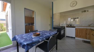Limoux - A Stone\'s Throw From The Town Centre - Solid 5-room Villa On 416m2 Of Land With Well