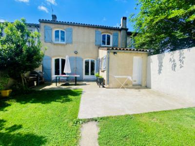 Carcassone: Charming Town House Of 148 M2 With Garden Of 250 M2