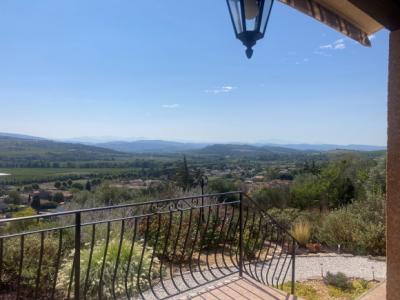 Carcassonne-limoux Axis, 4-bedroom Villa, Swimming Pool, Garage And Terraces.
