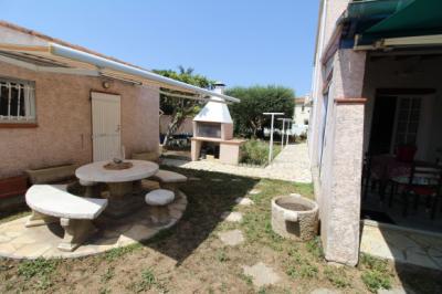 Pieusse - Villa On 374 M2 Of Land