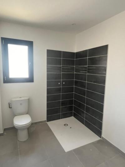 2 New T4 Semi-detached Houses To Be Made New With Front Door And Terrace