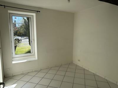 Carcassonne - Ground Floor - T3 Bis - Terrace - Parking