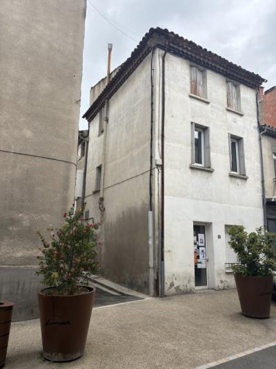 Limoux - Building