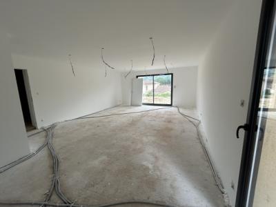 Limoux, New Villa Of 115 M2, Garage Of 30 M2 And Large Terrace, Partly Covered, With Open View.
