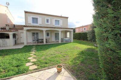 Near Limoux, Quality Villa