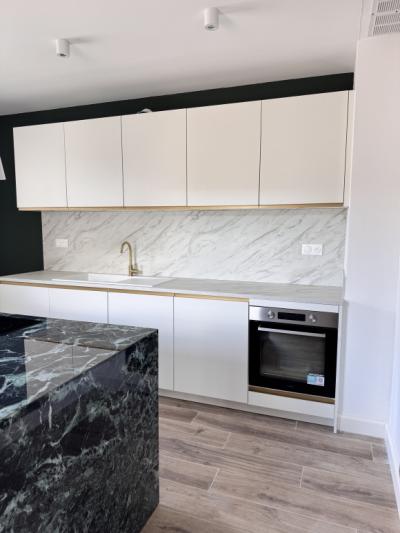 Very Beautiful Renovated 5-room House With Large Terrace, Garden And Garage