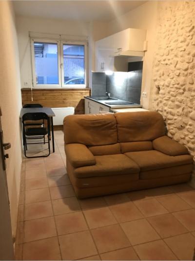 Ground Floor Studio Close To The City Center
