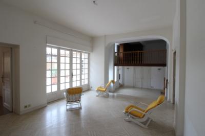 Limoux - Rare - Exceptional Apartment Of 202m2 Living Space - Terrace Of 115m2 - In Building With El